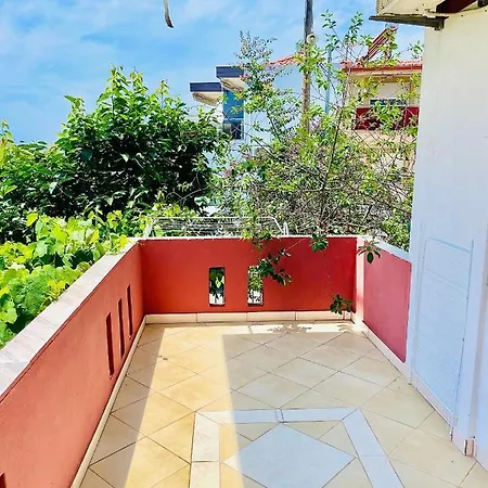 Guest house Achinora Potos