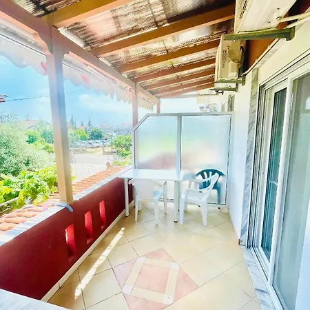 Guest house Achinora *
